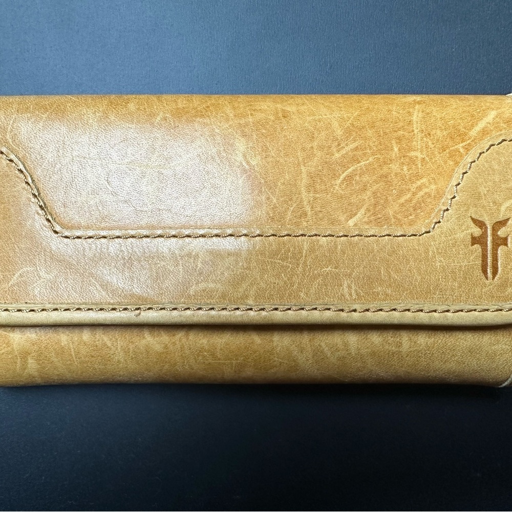 Frye Leather Wallet with Embossed Logo-  older Melissa style